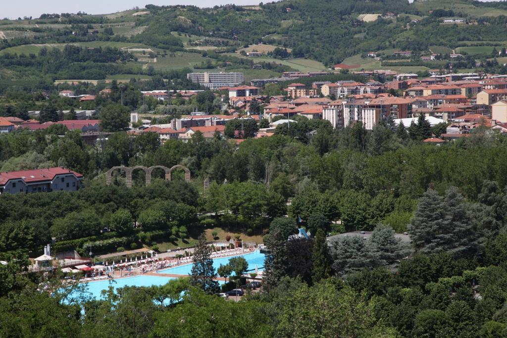 אסטי Hotel Pineta חדר תמונה