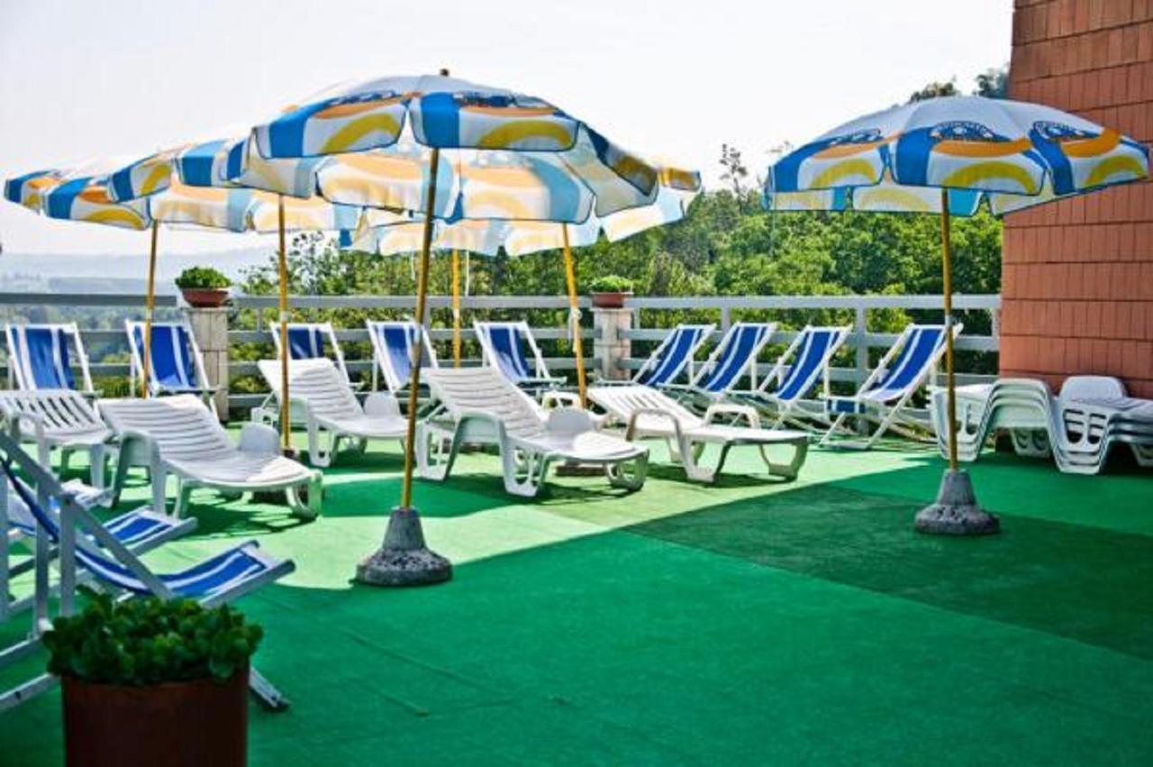 אסטי Hotel Pineta מראה חיצוני תמונה
